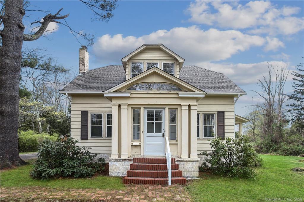 98 Comstock Hill Avenue Norwalk CT 06850