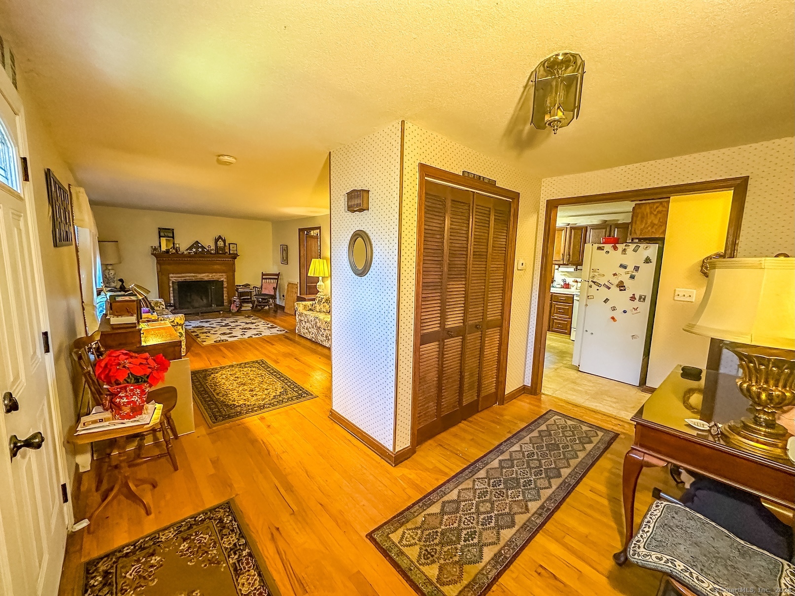 11 Village Lane Burlington CT 06013