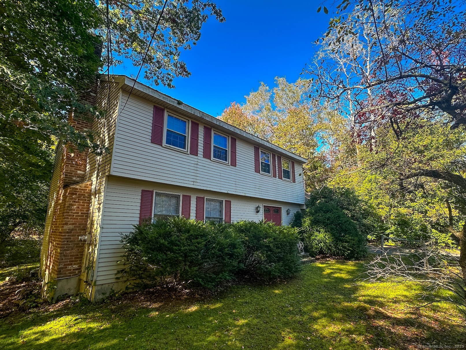 11 Village Lane Burlington CT 06013