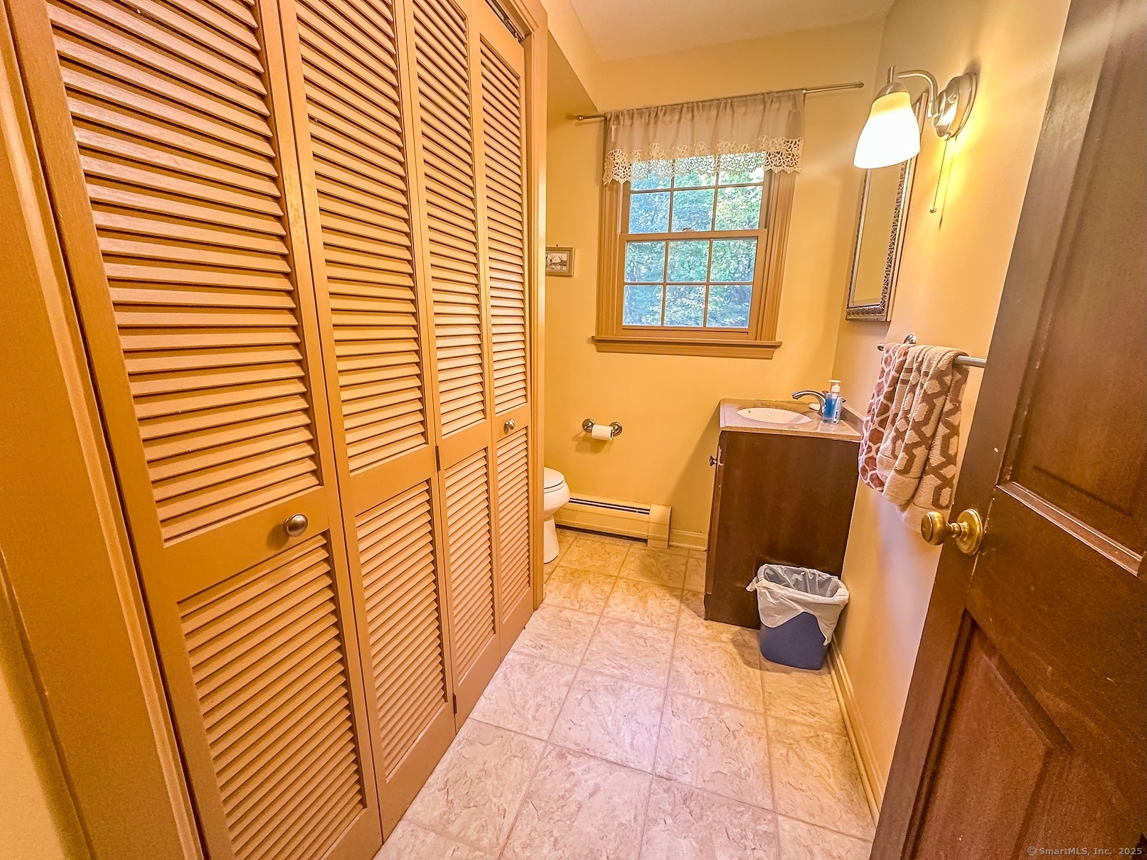 11 Village Lane Burlington CT 06013