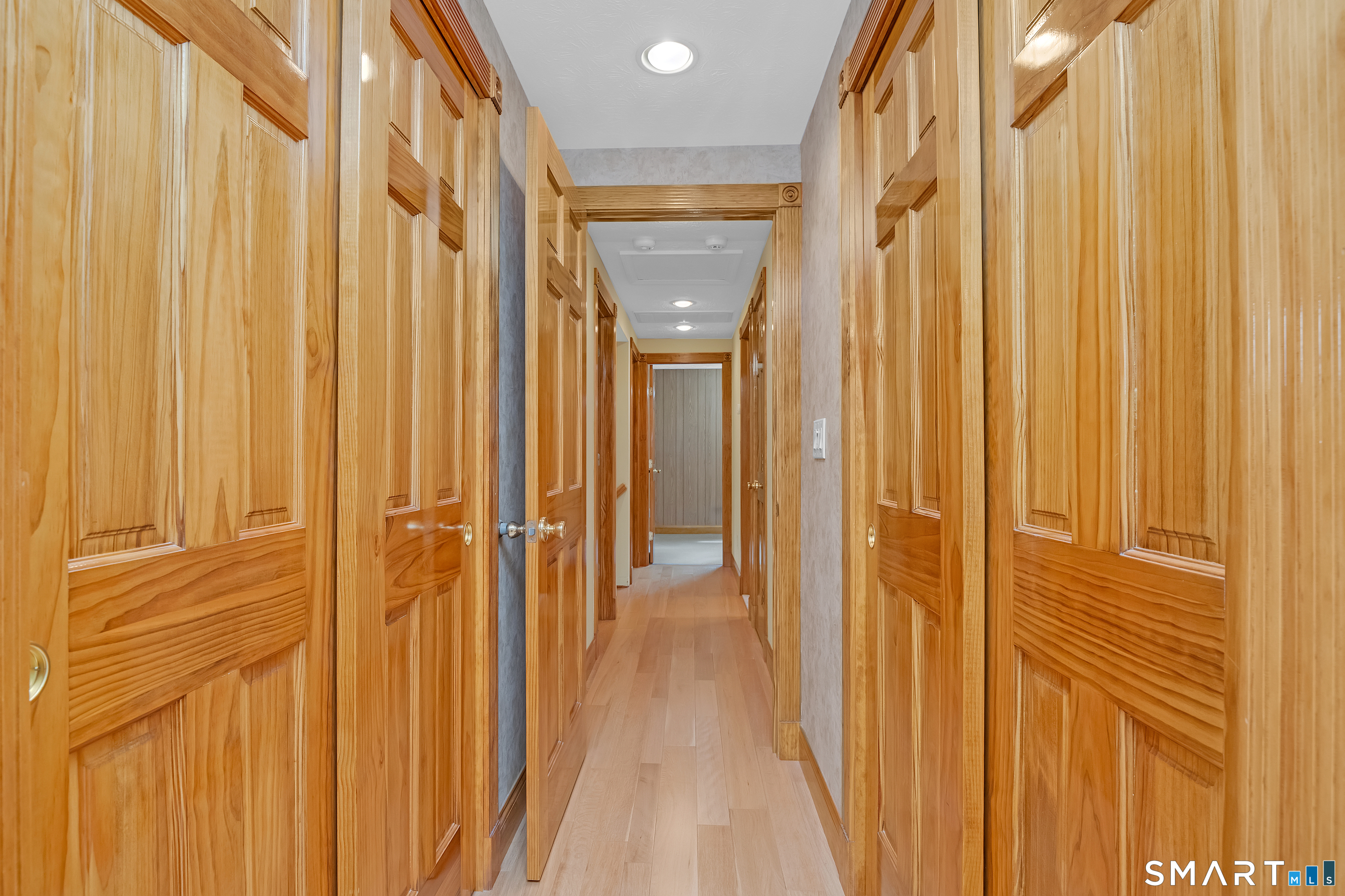18 Hillside Drive Ellington CT 06029