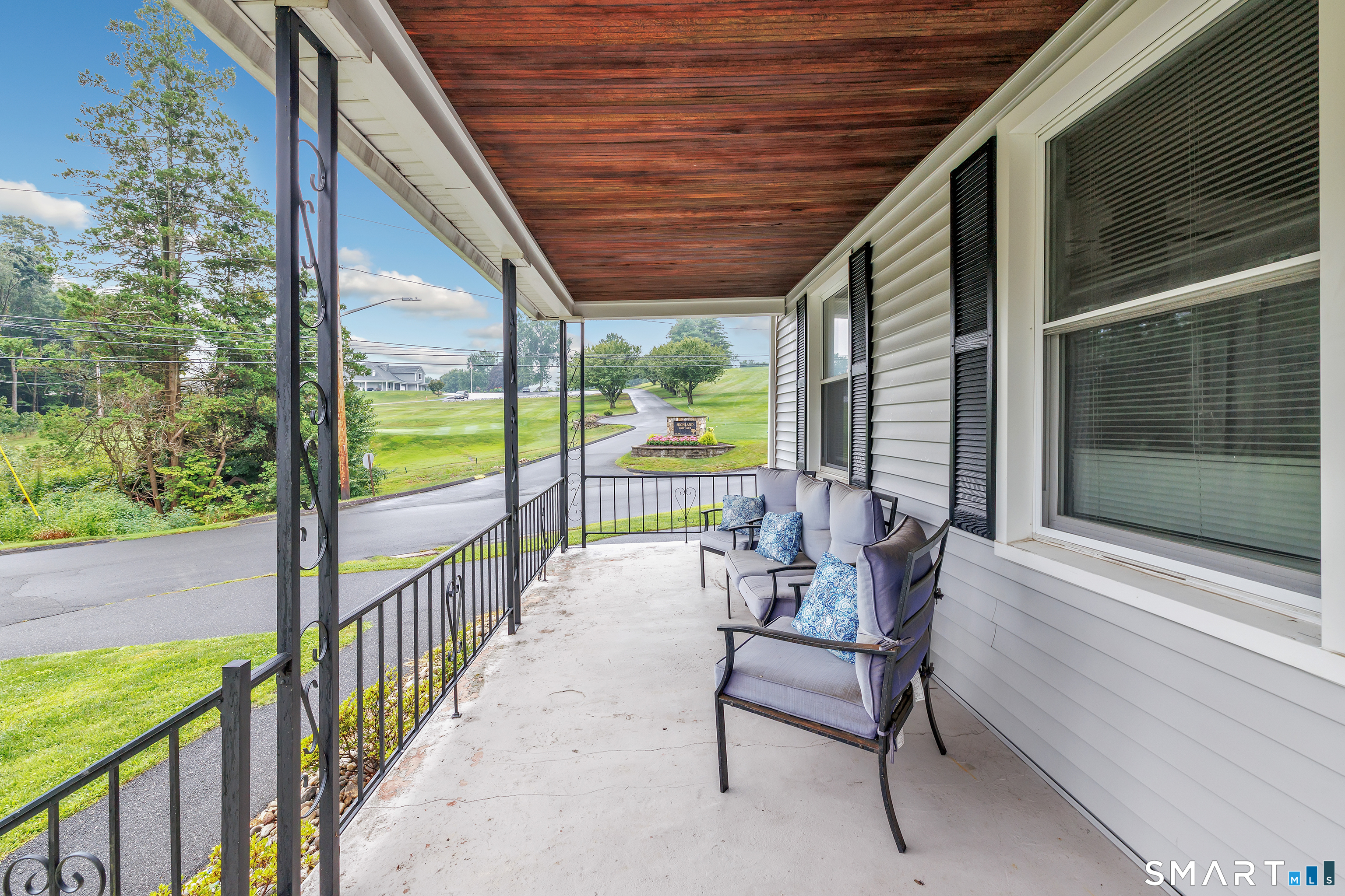 2 Mary Street Shelton CT 06484