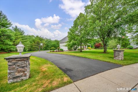 193 Scarborough Lane Middletown CT 06457