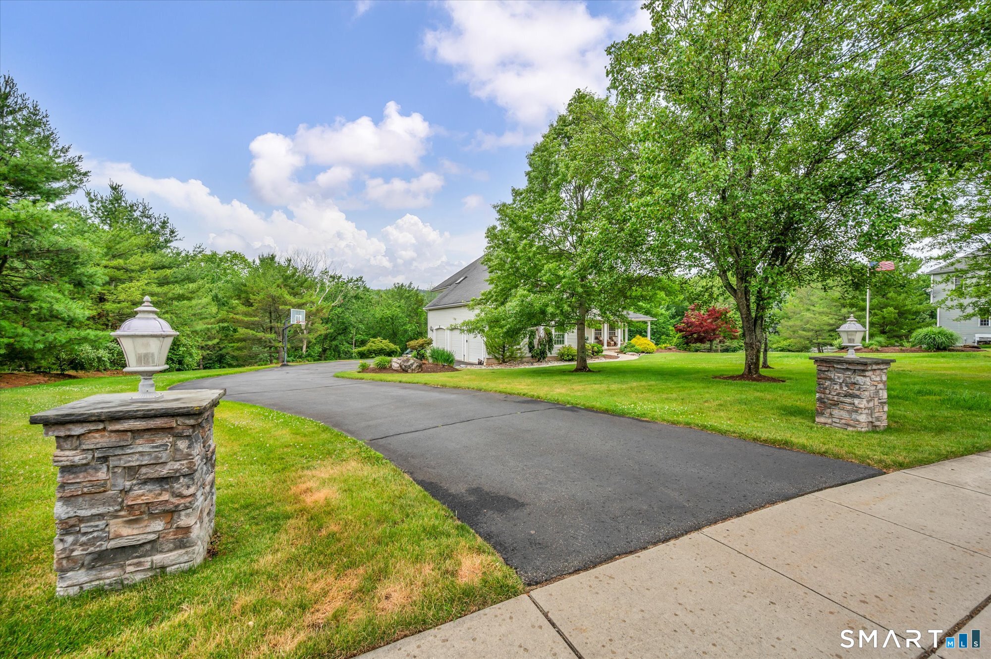 193 Scarborough Lane Middletown CT 06457