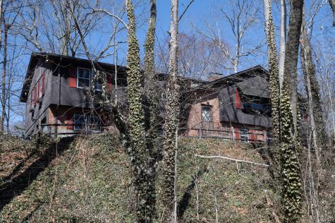 7 Brett Cliff Road Milford CT 06461