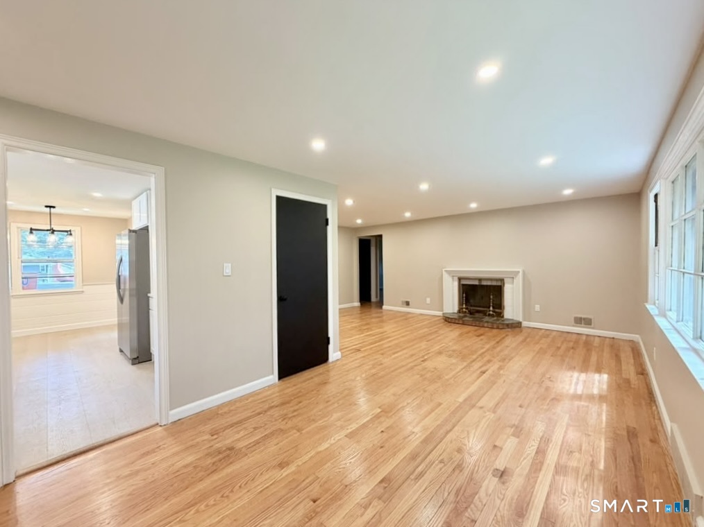 1 Long Hill Terrace New Haven CT 06515
