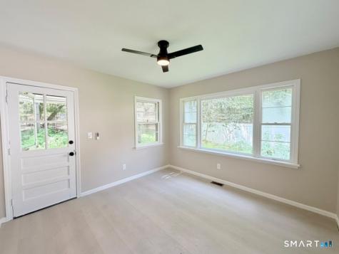 1 Long Hill Terrace New Haven CT 06515