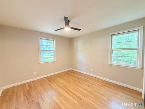 1 Long Hill Terrace New Haven CT 06515