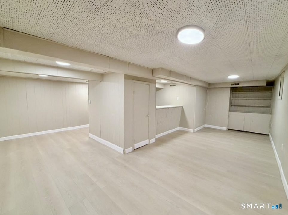 1 Long Hill Terrace New Haven CT 06515