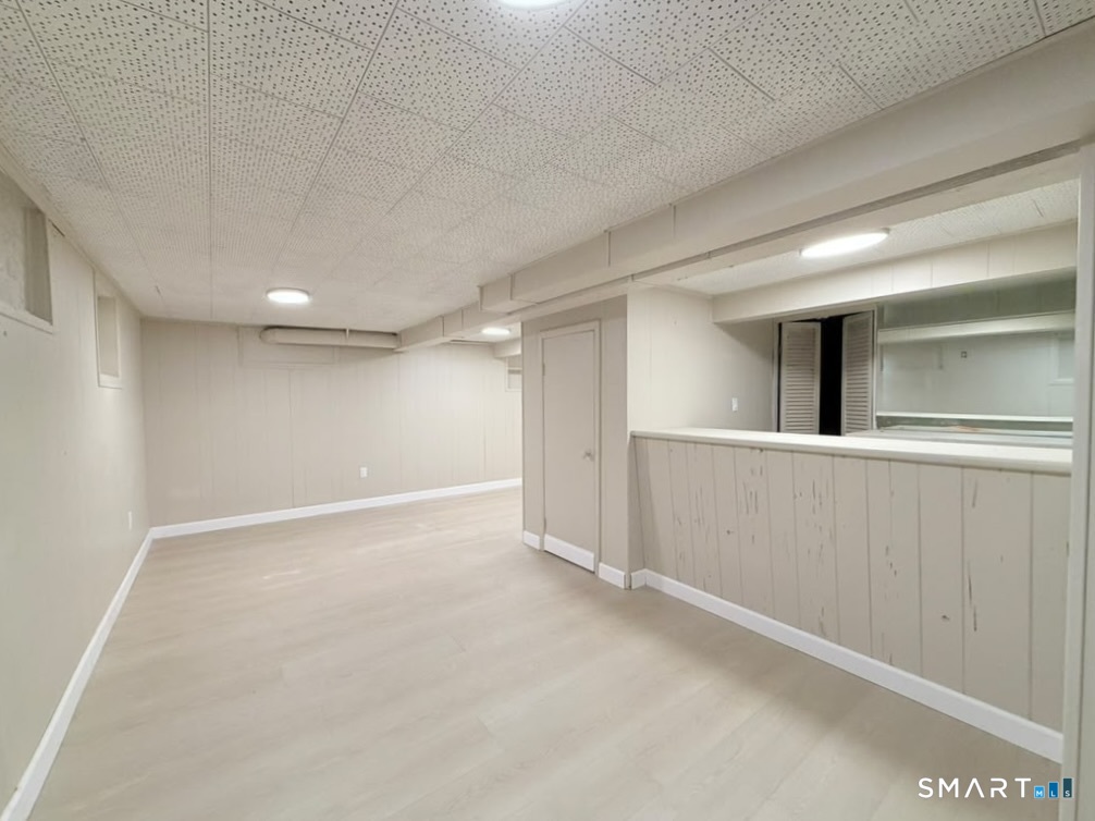 1 Long Hill Terrace New Haven CT 06515