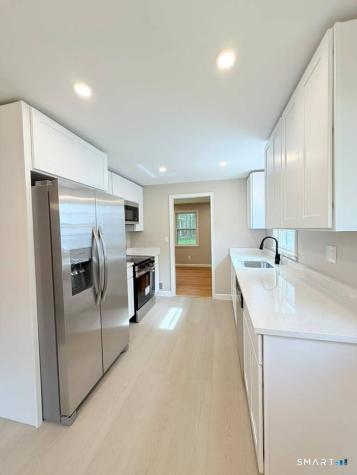 1 Long Hill Terrace New Haven CT 06515