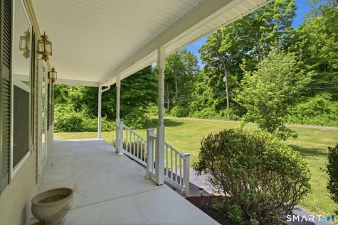 50 Hoskins Road Bloomfield CT 06002