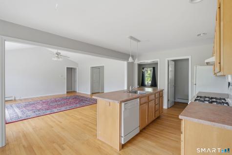 50 Hoskins Road Bloomfield CT 06002