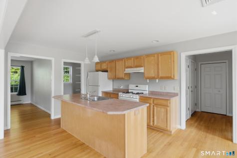 50 Hoskins Road Bloomfield CT 06002