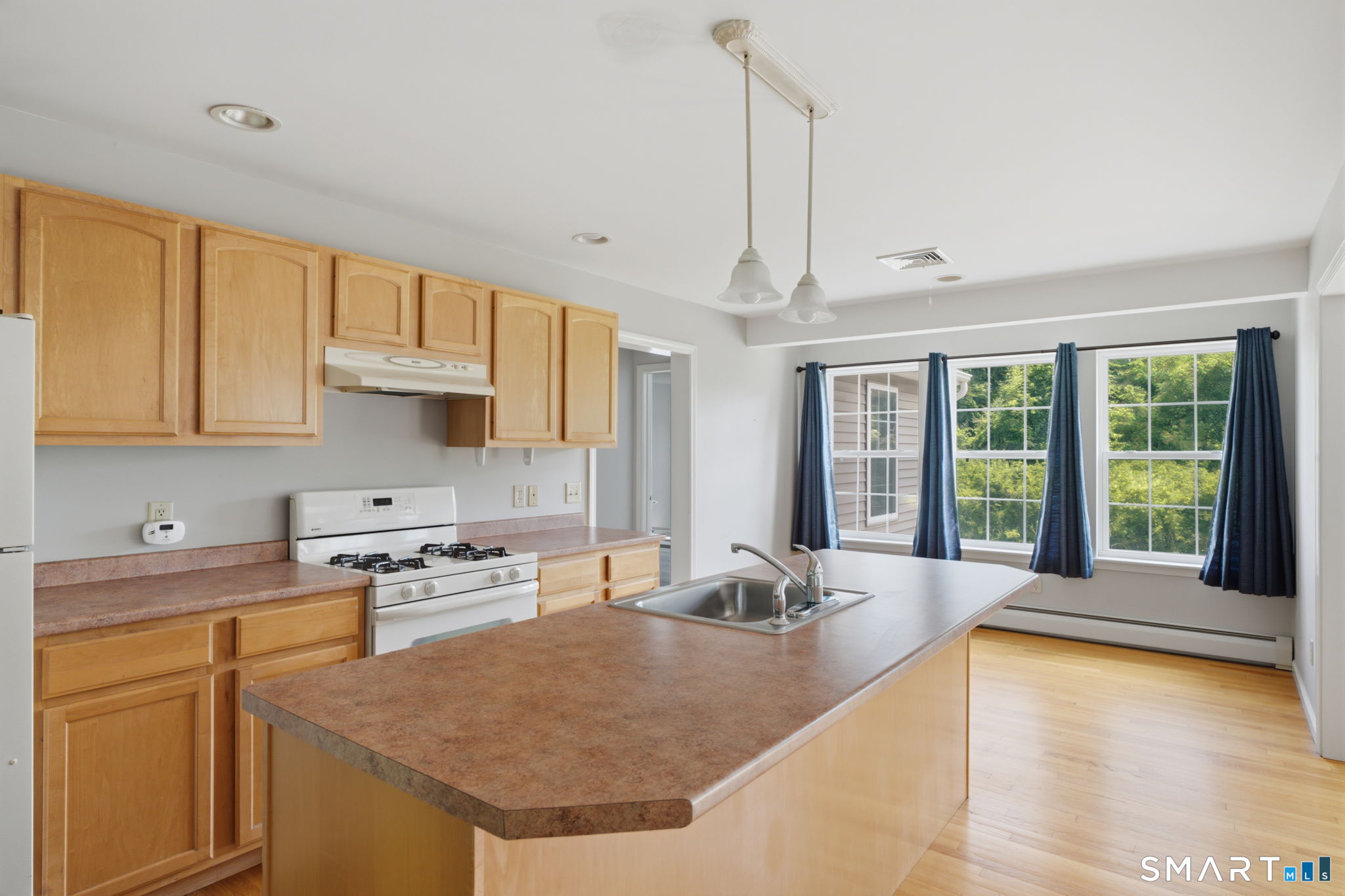 50 Hoskins Road Bloomfield CT 06002