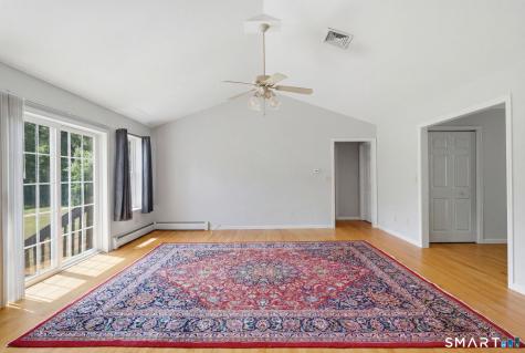 50 Hoskins Road Bloomfield CT 06002