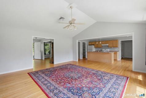 50 Hoskins Road Bloomfield CT 06002