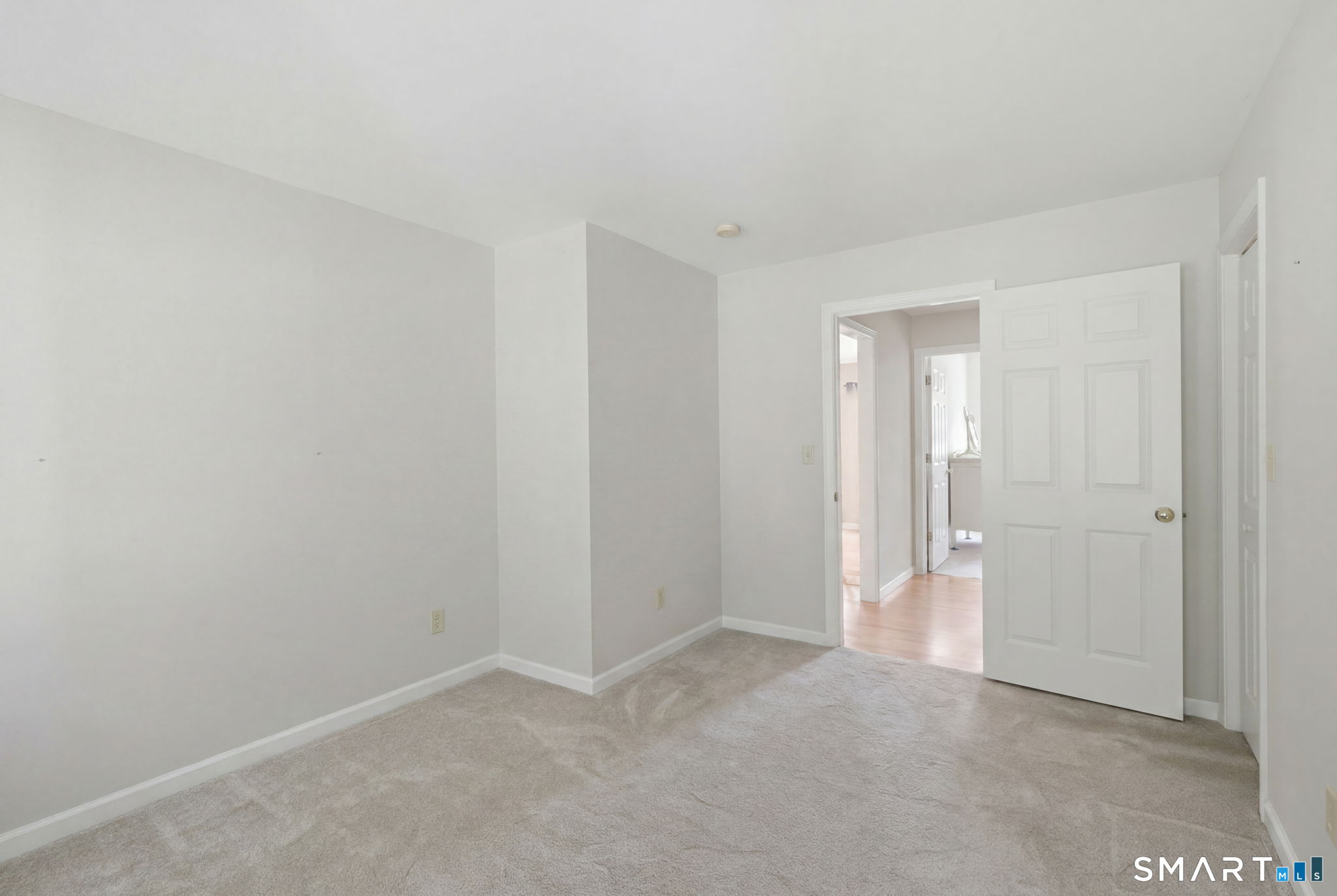50 Hoskins Road Bloomfield CT 06002