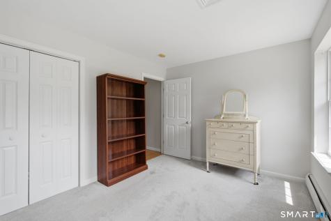 50 Hoskins Road Bloomfield CT 06002
