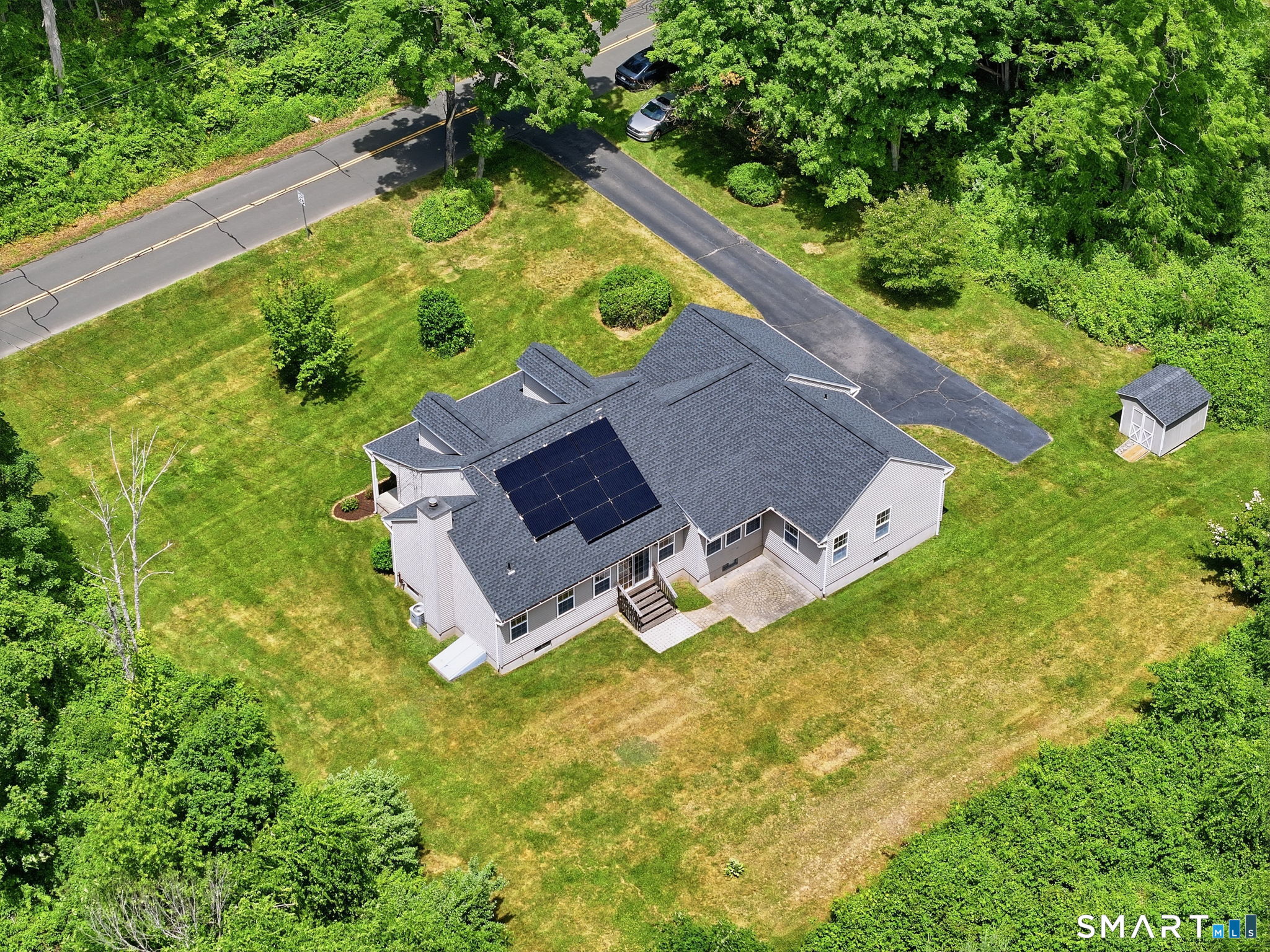 50 Hoskins Road Bloomfield CT 06002