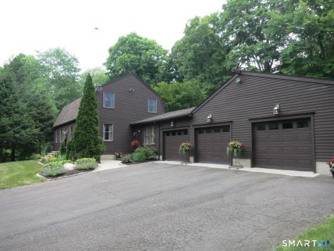 168 Waterhole Road Colchester CT 06415