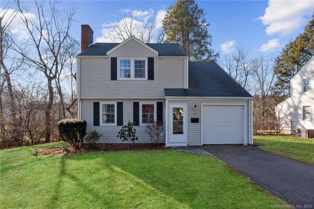 23 Briarwood Road West Hartford CT 06107