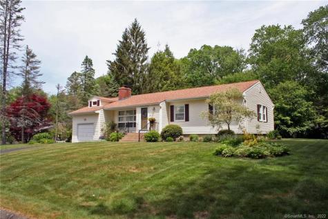 14 Huckleberry Acres Road East Hampton CT 06424