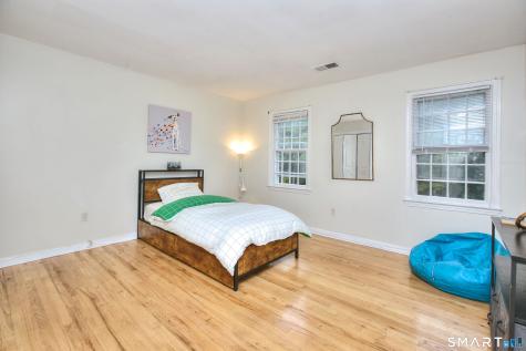220 Stonewall Lane Fairfield CT 06824