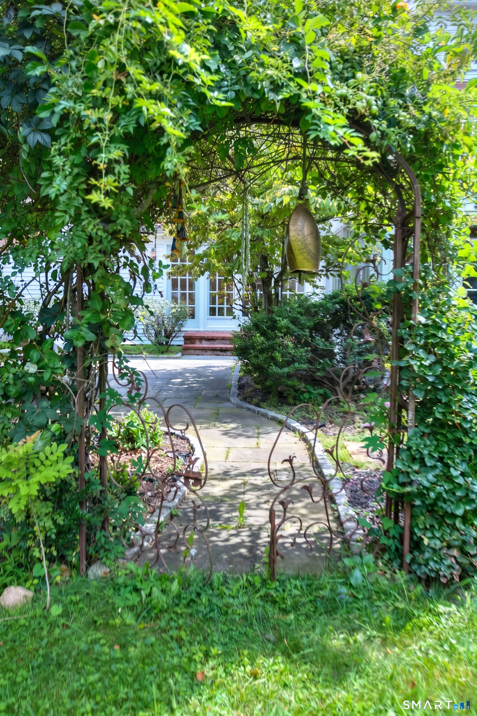 220 Stonewall Lane Fairfield CT 06824