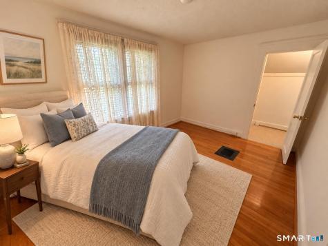 558 Savin Avenue West Haven CT 06516