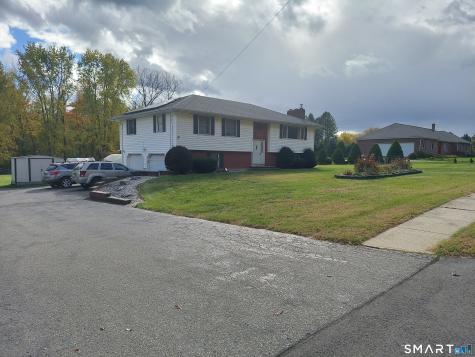 95 Abbe Road Enfield CT 06082