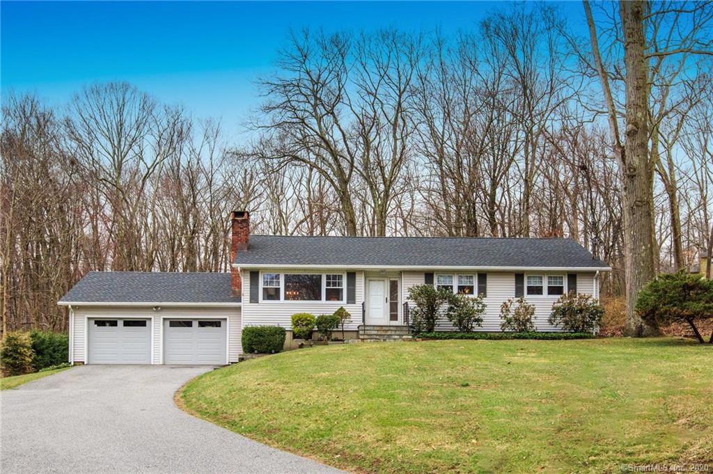 48 Rita Drive New Fairfield CT 06812