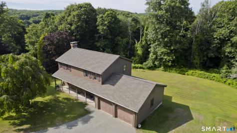 18 North Lost Acres Road Hartland CT 06027