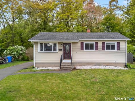 41 Hemingway Street Plainville CT 06062