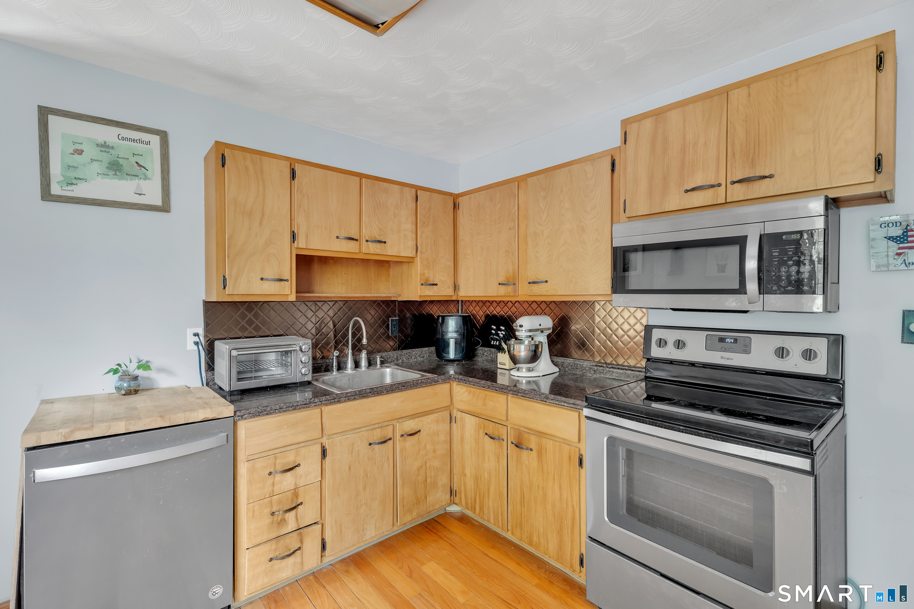 41 Hemingway Street Plainville CT 06062