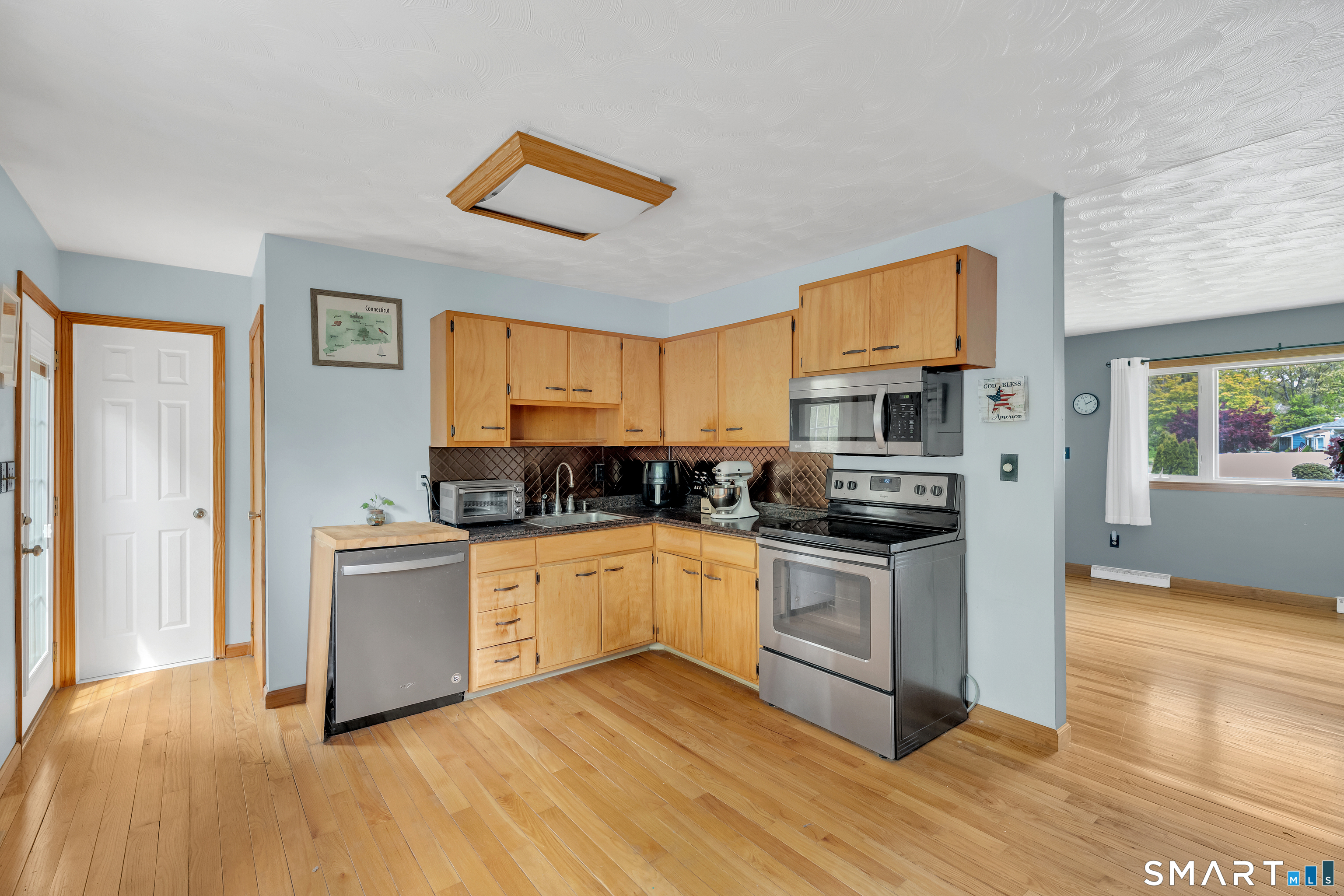 41 Hemingway Street Plainville CT 06062