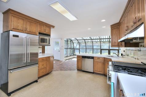 533 North Benson Road Fairfield CT 06824