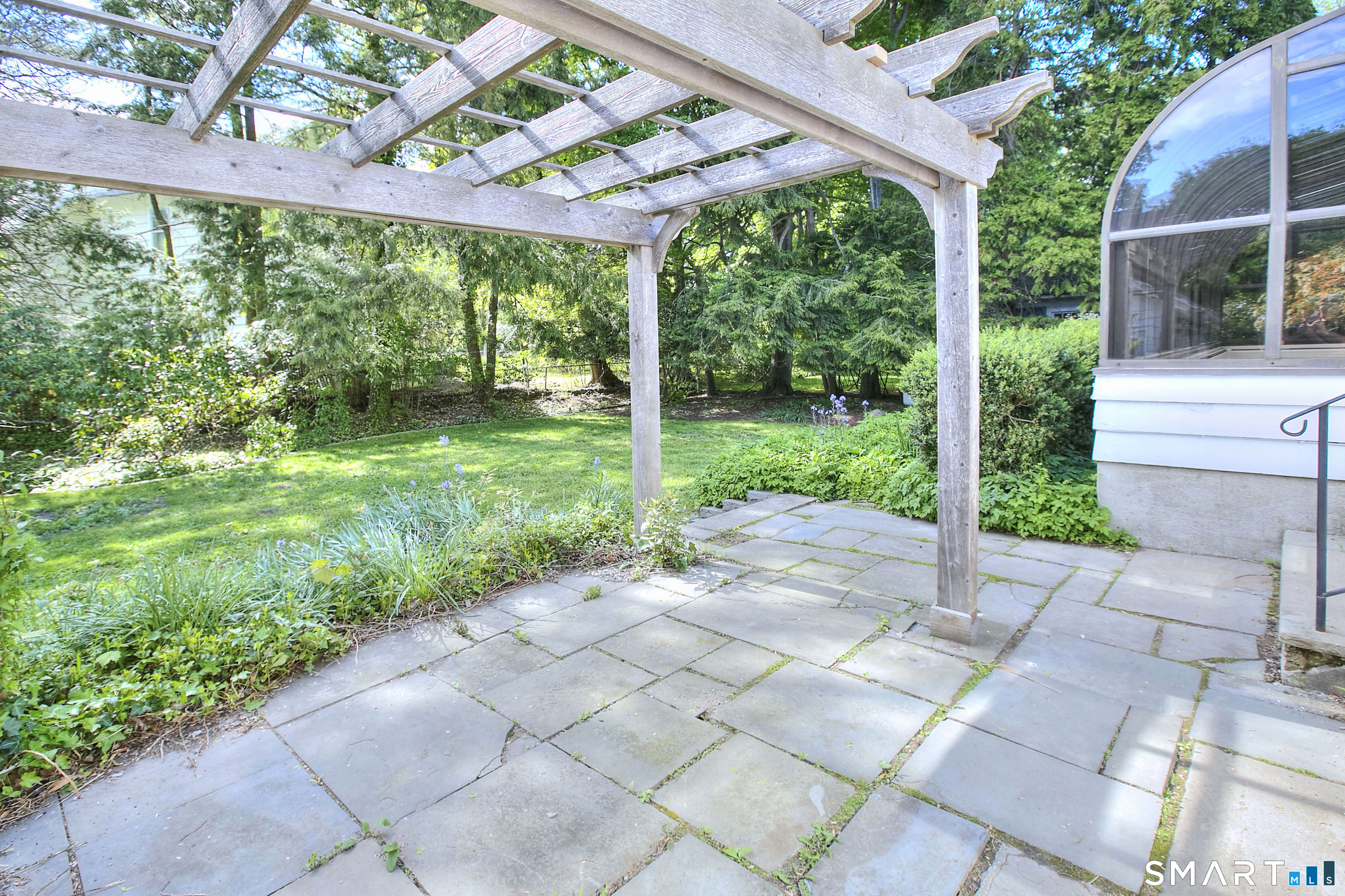 533 North Benson Road Fairfield CT 06824