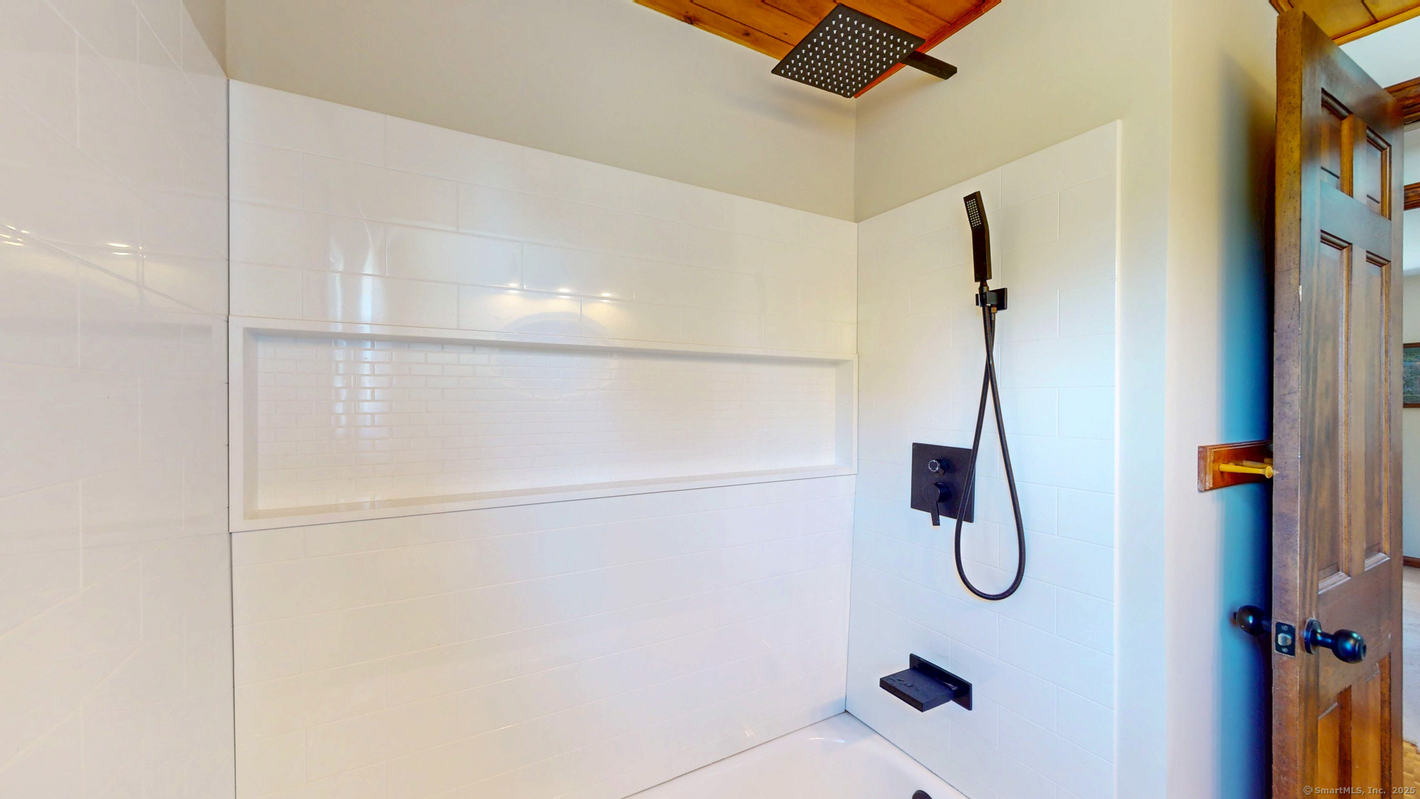 17 Plainfield Street Enfield CT 06082