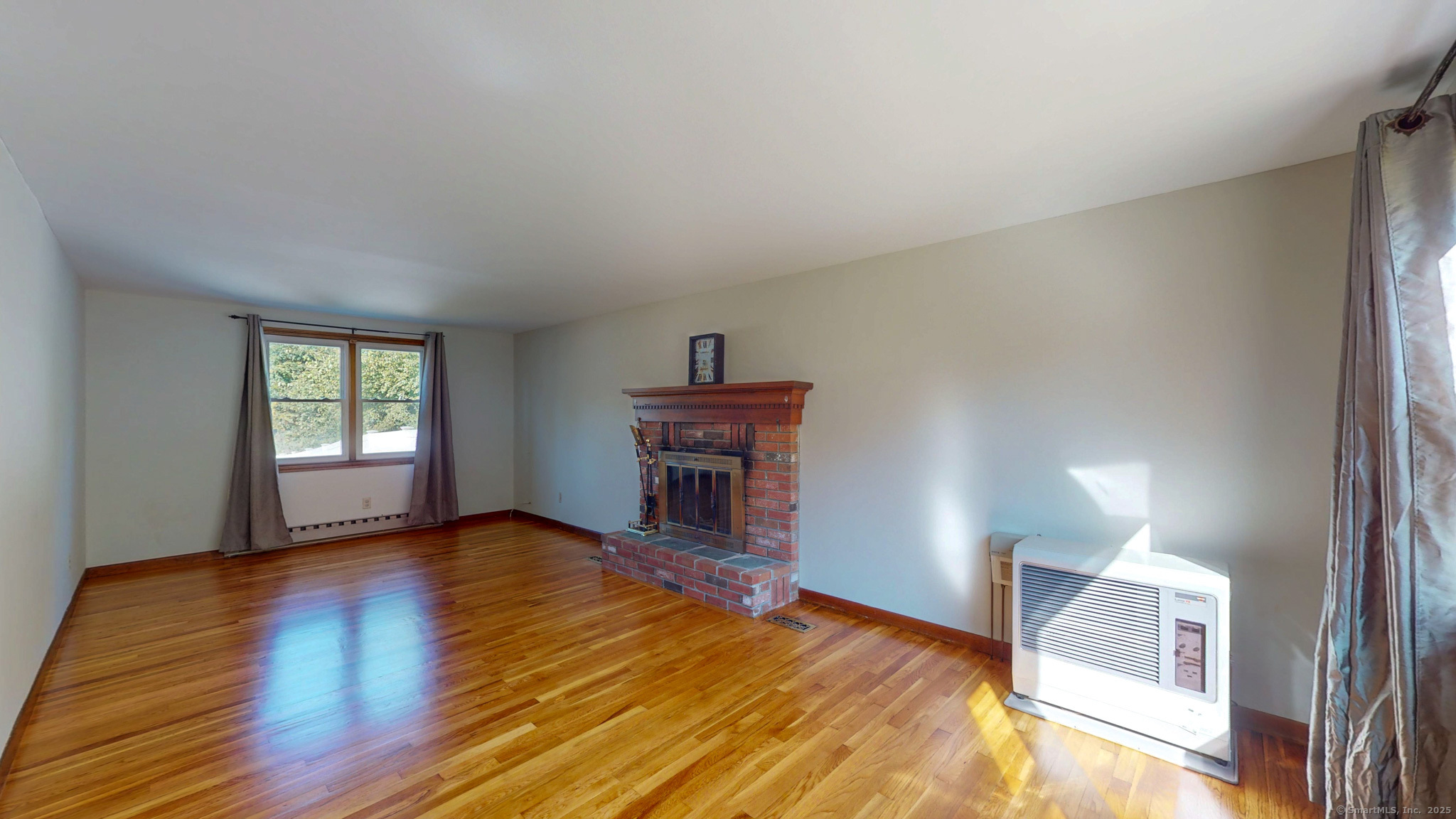 17 Plainfield Street Enfield CT 06082