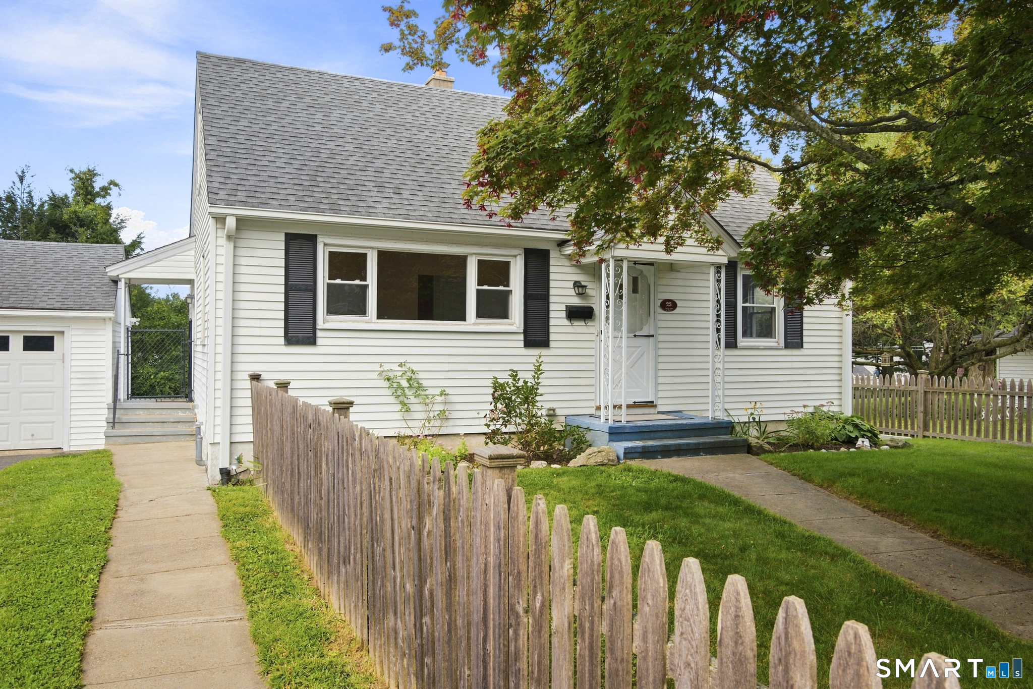 23 Leaf Avenue Waterbury CT 06705