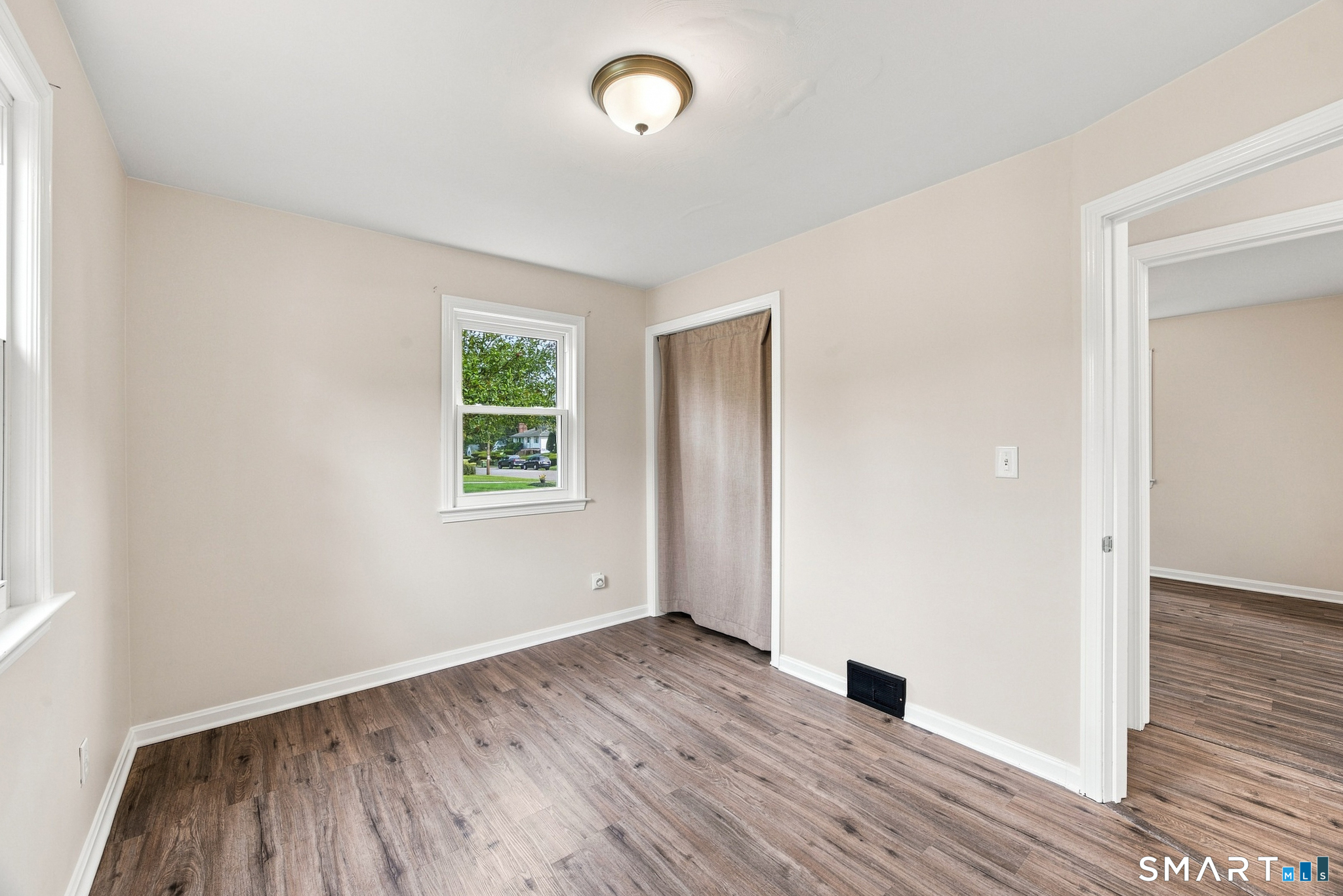 23 Leaf Avenue Waterbury CT 06705