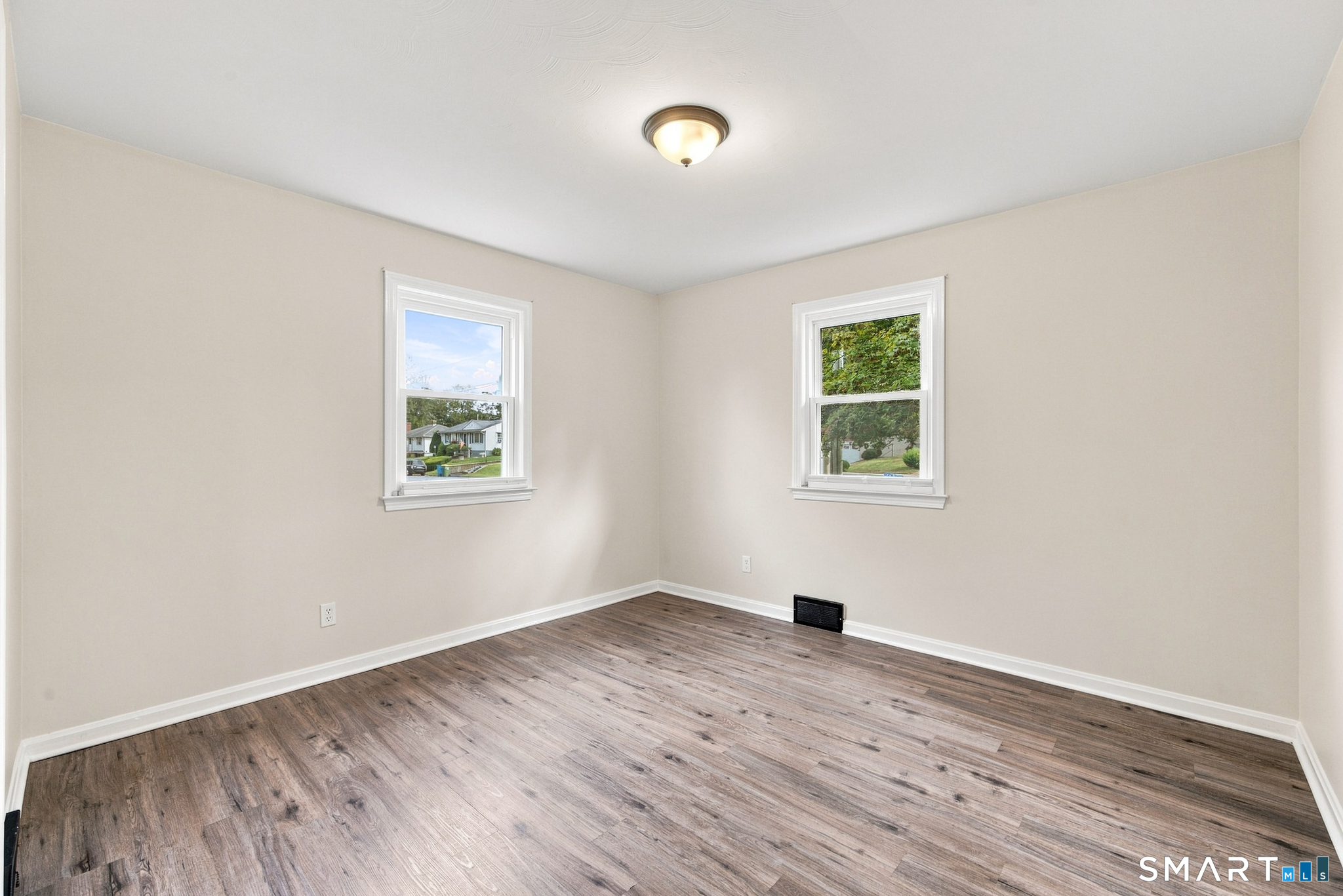 23 Leaf Avenue Waterbury CT 06705