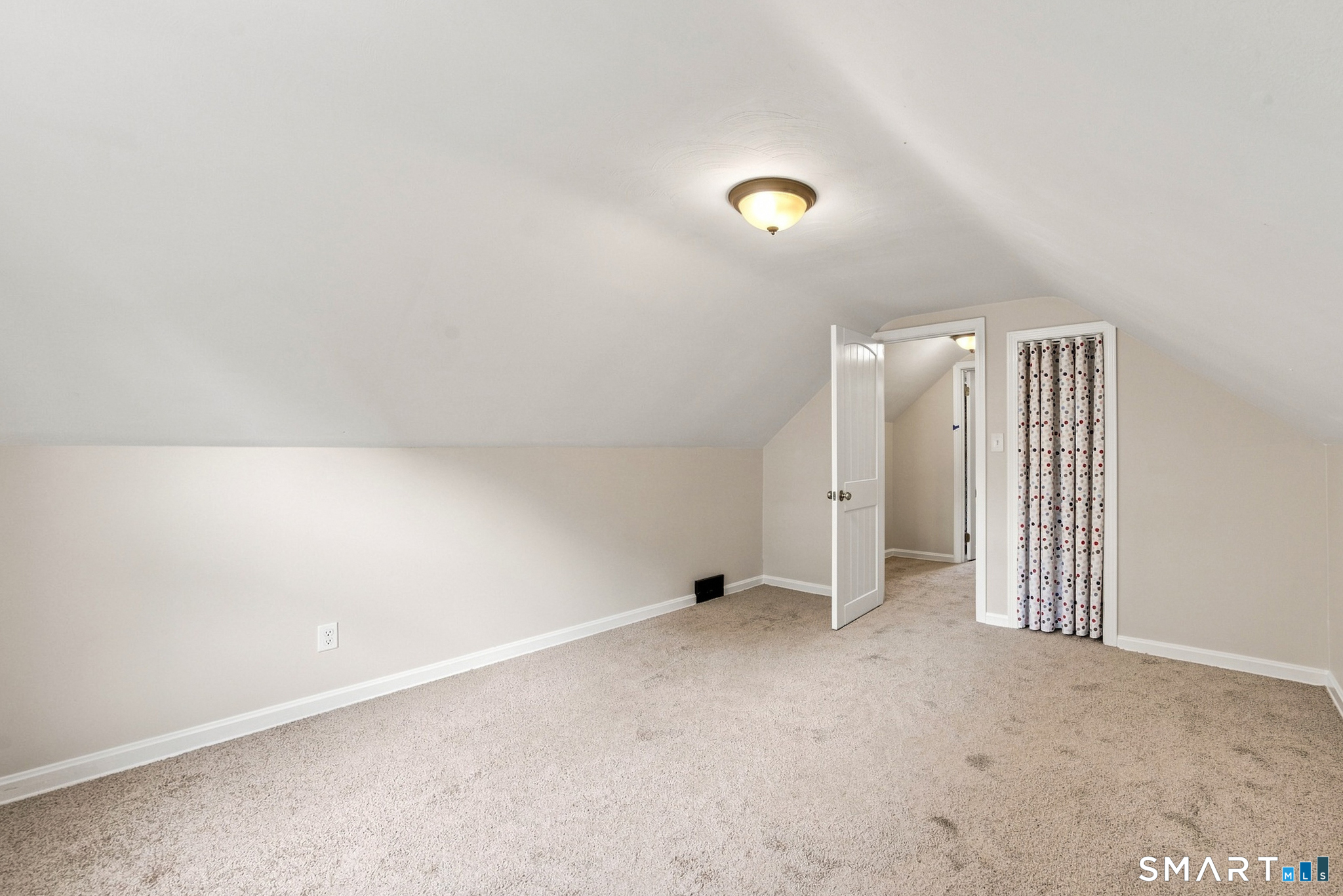 23 Leaf Avenue Waterbury CT 06705