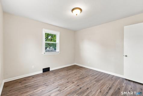 23 Leaf Avenue Waterbury CT 06705