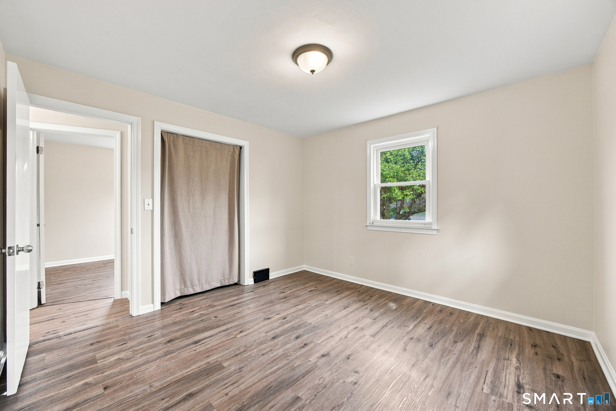 23 Leaf Avenue Waterbury CT 06705