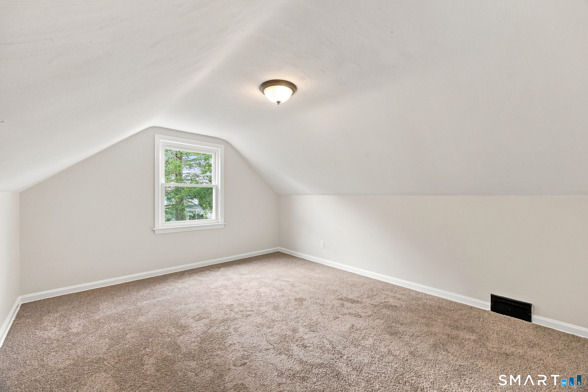 23 Leaf Avenue Waterbury CT 06705