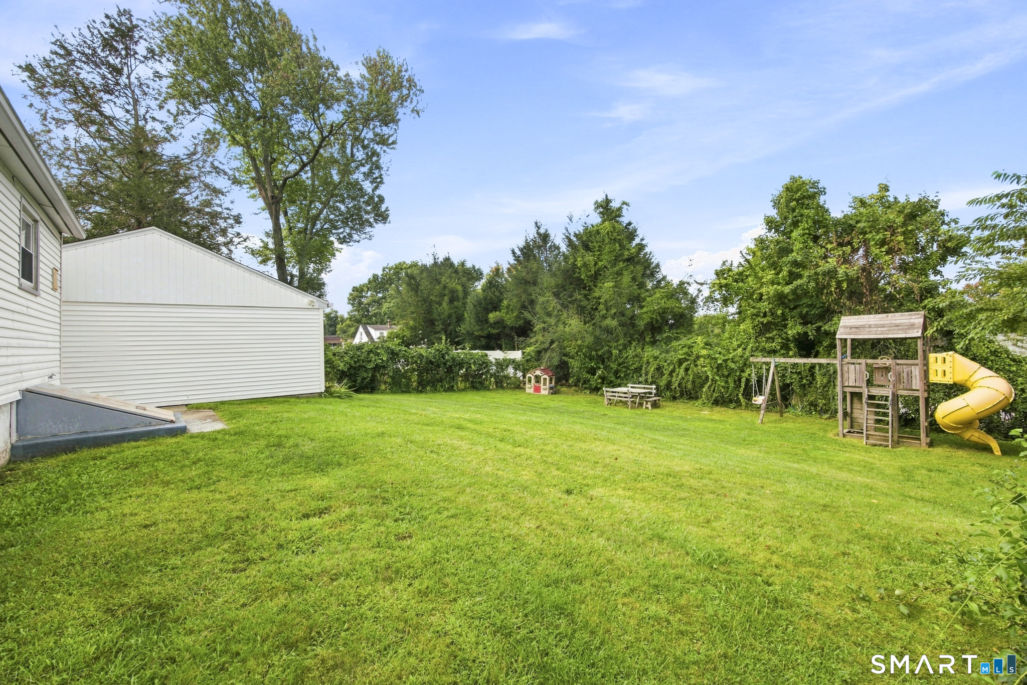 23 Leaf Avenue Waterbury CT 06705
