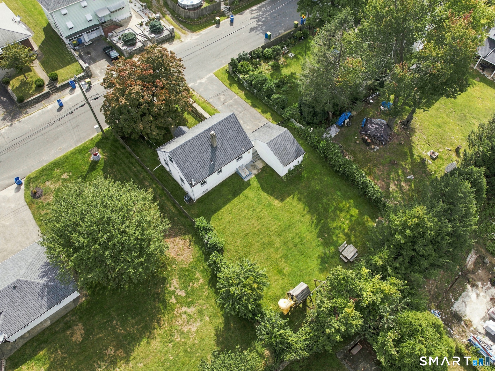 23 Leaf Avenue Waterbury CT 06705