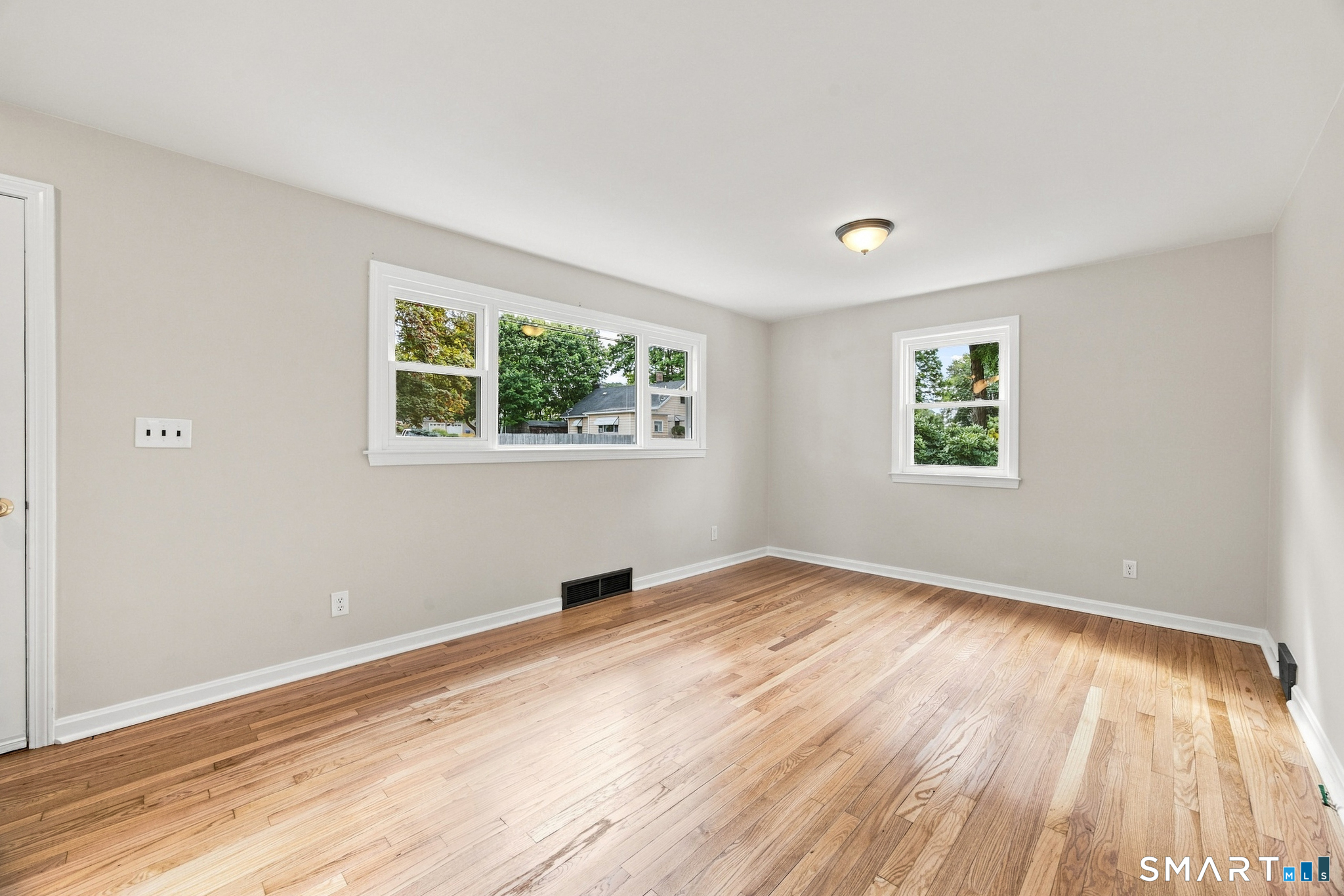 23 Leaf Avenue Waterbury CT 06705